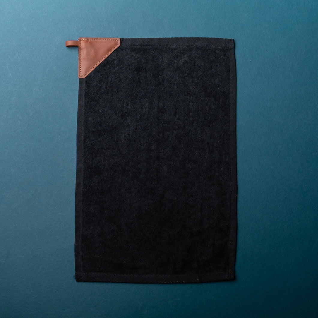 Fine Leather Tabbed Golf Towel with Magnet & Carabiner | Holtz Leather Co.