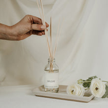 Load image into Gallery viewer, Spa Day Clear Reed Diffuser [Online Only]
