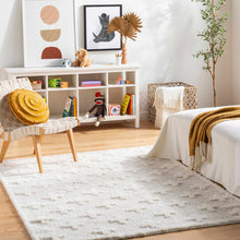 Load image into Gallery viewer, Satu Cream Area Rug [Online Only]
