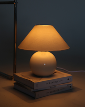 Load image into Gallery viewer, Fiona Table Lamp (Online Only)

