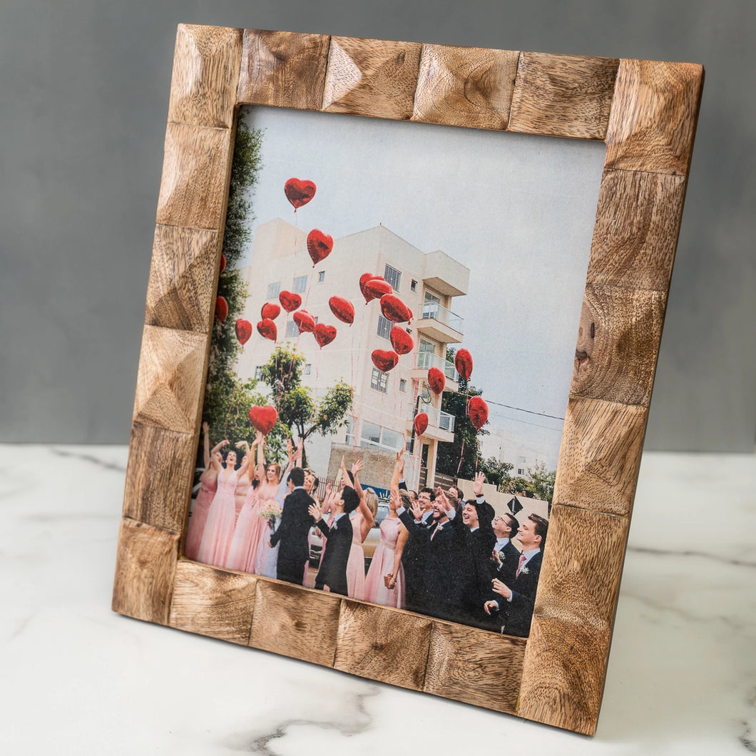 Diamond Wood Frame 8 x 10