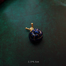 Load image into Gallery viewer, Vintage Baroque Brooch Elegant Pin Accessory (Various Styles)
