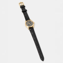 Load image into Gallery viewer, Thin Leather Strap Vintage Circle Faceted Watch
