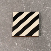 Load image into Gallery viewer, Diagonal Striped Coaster Set (2 colors)
