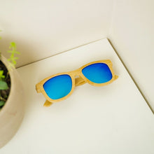 Load image into Gallery viewer, Bamboo Sunglasses - 5 Color Options [Online Only]
