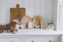 Load image into Gallery viewer, Gold Oval Photo Frame
