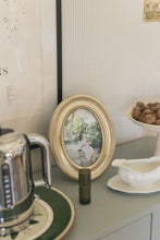 Load image into Gallery viewer, Gold Oval Photo Frame

