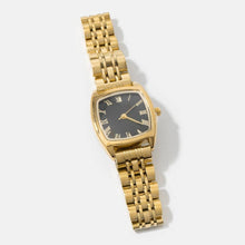 Load image into Gallery viewer, Polished Metallic Band Bold Cushion Square Watch

