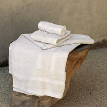 Load image into Gallery viewer, Sorrel Australian Cotton Towels [Online Only]
