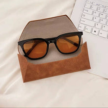 Load image into Gallery viewer, Vintage Envelope Style Magnetic Sunglasses Case (Various Colors)
