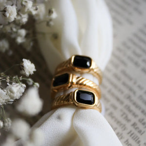 Amaris Ring