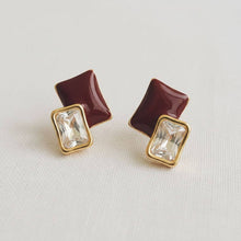 Load image into Gallery viewer, Geometric Garnet Drop Earrings
