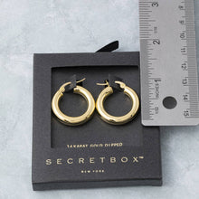 Load image into Gallery viewer, Mini Polished Tube Latch Back Hoop Earrings
