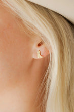 Load image into Gallery viewer, Screwback Stud Earrings - Daisy Cowgirl Boot Gold
