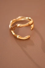 Load image into Gallery viewer, The Piper Ring
