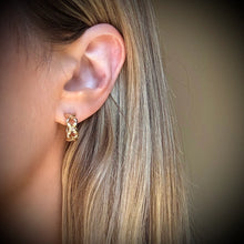 Load image into Gallery viewer, Criss-Cross Hoop Earrings
