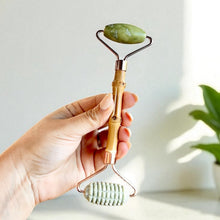 Load image into Gallery viewer, Jade Facial Roller | Bamboo Root [Online Only]
