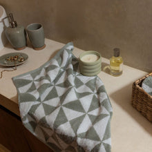 Load image into Gallery viewer, Umbra Australian Cotton Towels [Online Only]
