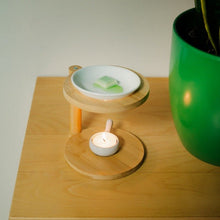 Load image into Gallery viewer, Bamboo Wax Melt Burner | Modern Rod [Online Only]

