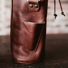 Load image into Gallery viewer, The Muscadine Fine Leather Wine Tote Wine Bottle Carrier Bag | Holtz Leather Co.
