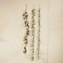 Load image into Gallery viewer, Faux Boxwood Garland with Pinecones &amp; White Berries
