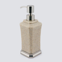 Load image into Gallery viewer, Stavoren Bath Collection (4 styles)
