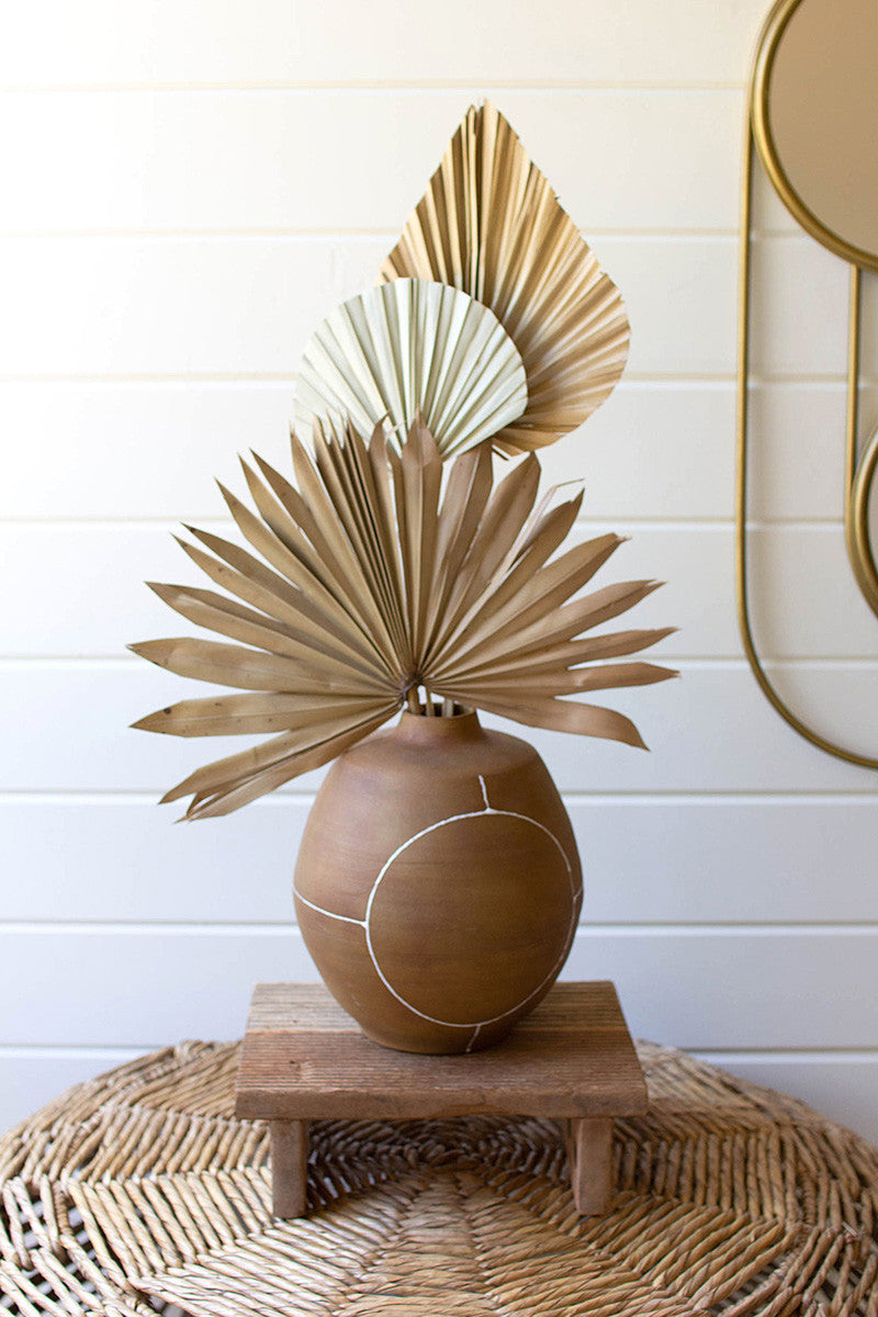 Line Art Vase (3 Styles)